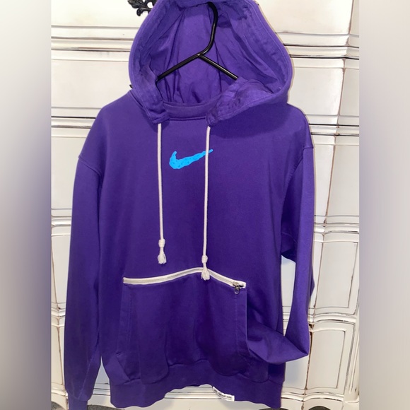 Nike Lebron James Friuty pebbles Mens size small hoodie - Picture 1 of 2